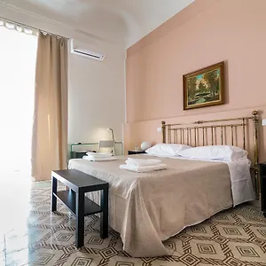 Liberty 3*, Palermo Italië